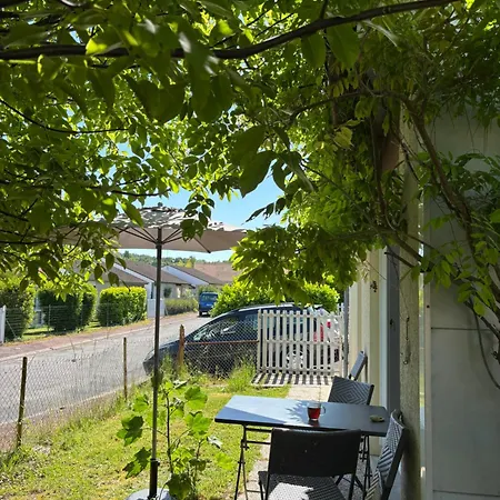 Jolie Maison Lumineuse A Posay Vakantiehuis