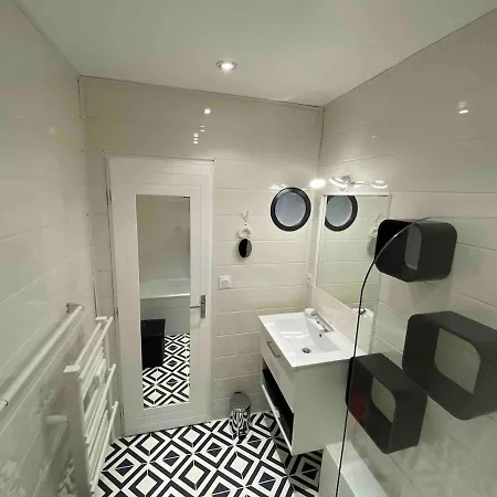 Jolie Maison Lumineuse A Posay La Roche-Posay