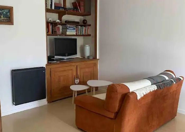 Jolie Maison Lumineuse A Posay Holiday home La Roche-Posay