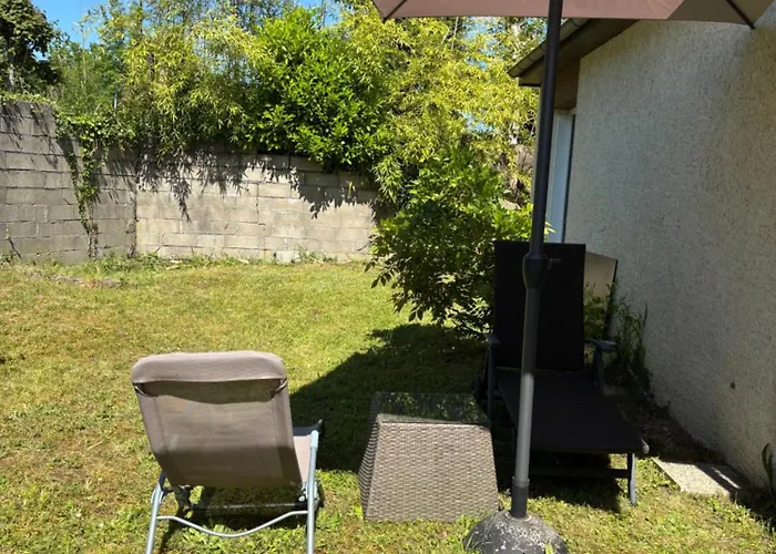 Jolie Maison Lumineuse A Posay