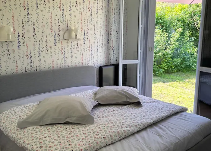 Holiday home Jolie Maison Lumineuse A Posay *