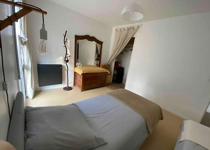 Holiday home Jolie Maison Lumineuse A Posay *