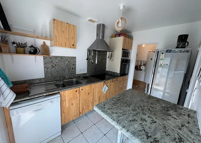 Jolie Maison Lumineuse A Posay *